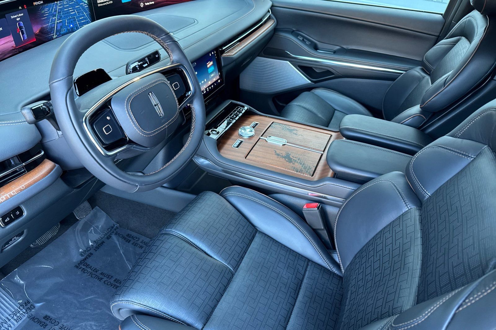 New 2026 Lincoln Navigator L Black Label image 8