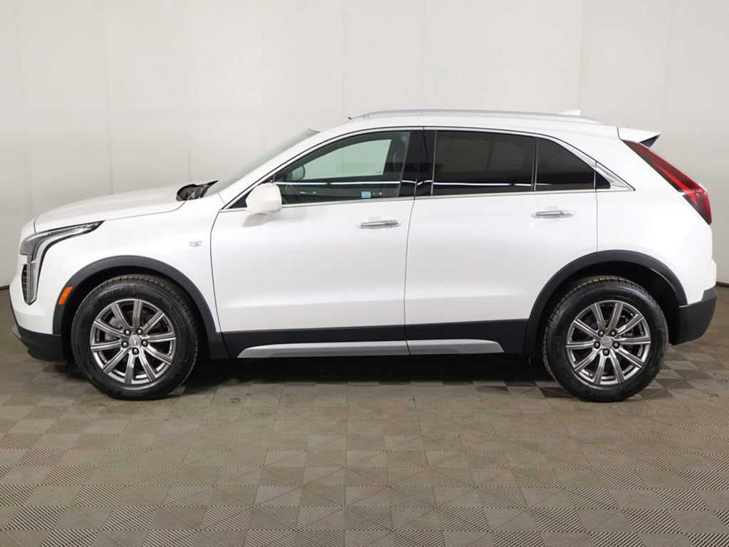 Used 2020 Cadillac XT4 Premium Luxury w/ Cold Weather Package AWD/4WD image 19