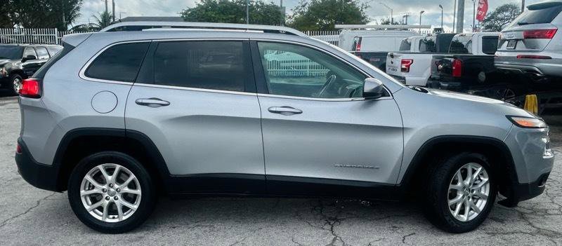 Used 2014 Jeep Cherokee Latitude image 6