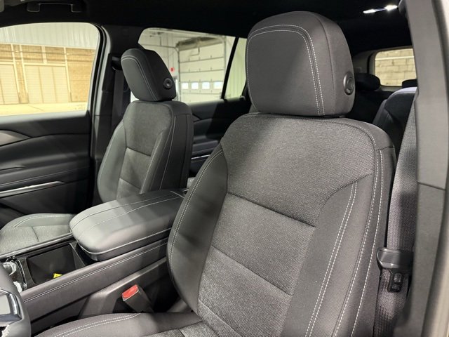 New 2026 Chevrolet Traverse LT w/ Driver Confidence Package image 11