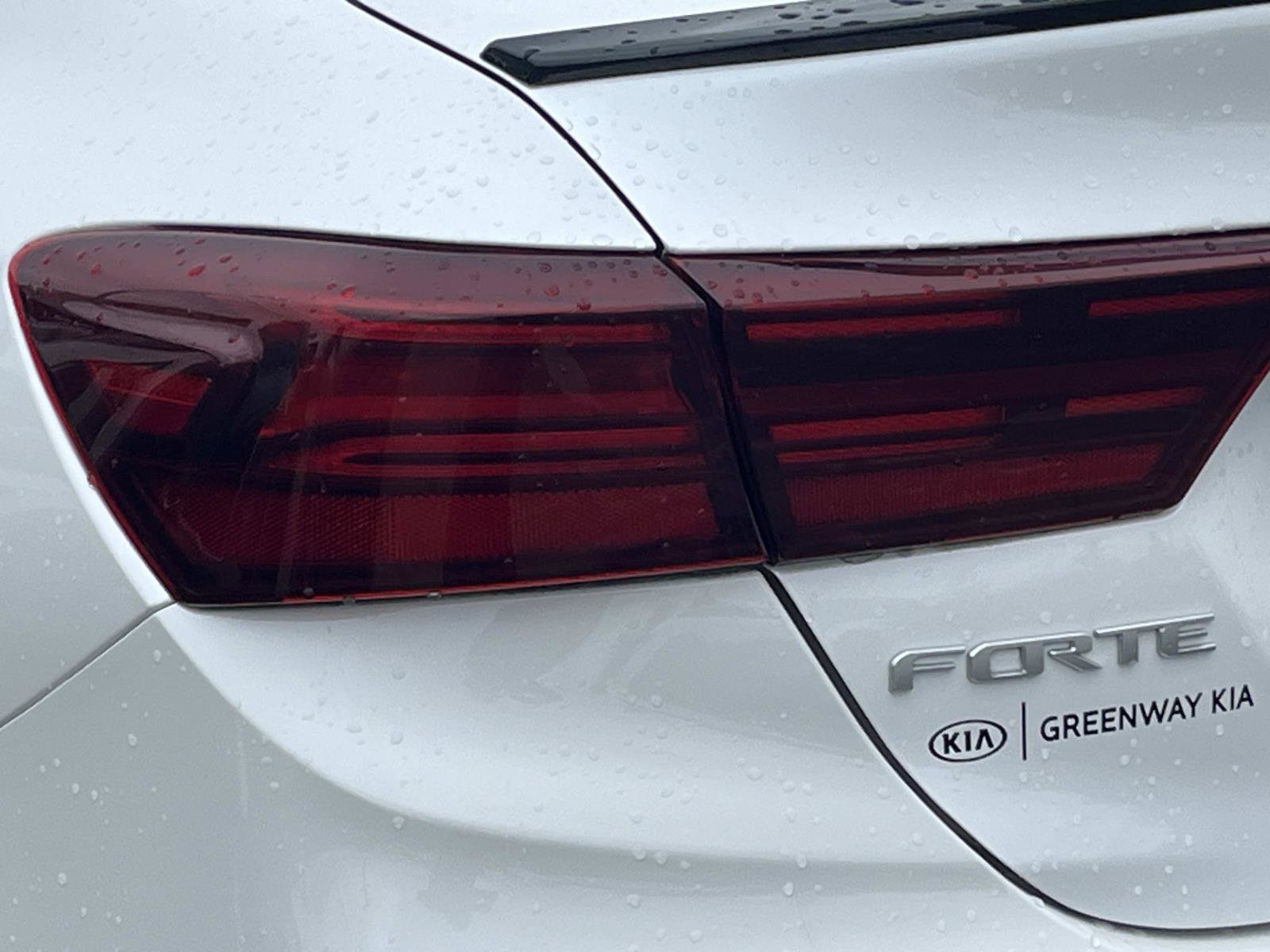 Used 2024 Kia Forte GT-Line w/ GT-Line Premium Package FWD image 10
