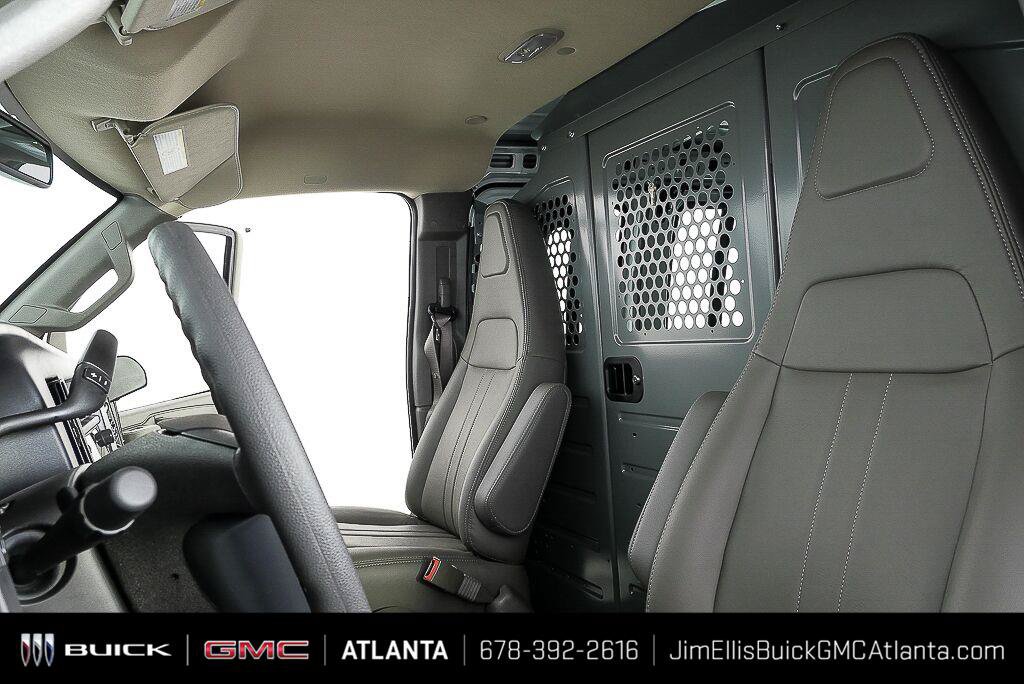 New 2025 GMC Savana 2500 w/ Driver Convenience Package RWD image 10