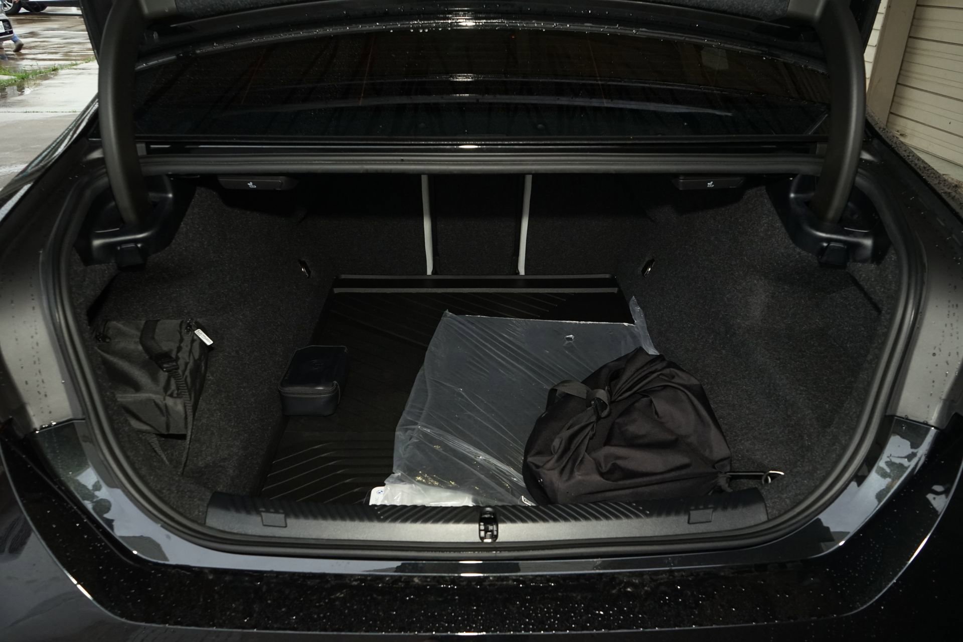 Used 2026 BMW M5 w/ Carbon Package image 36