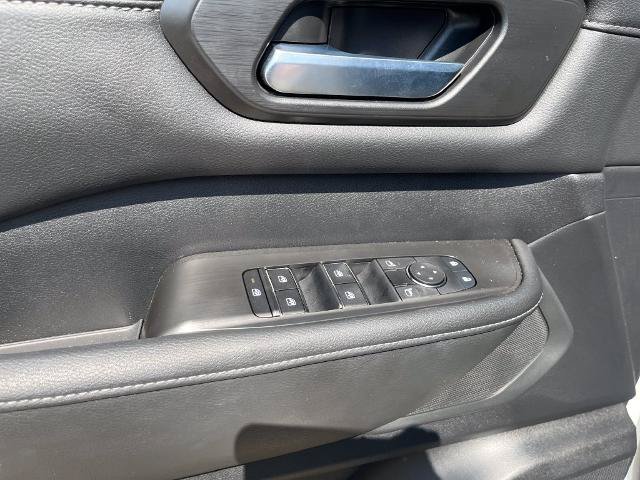 Certified 2025 Nissan Armada SV RWD image 10
