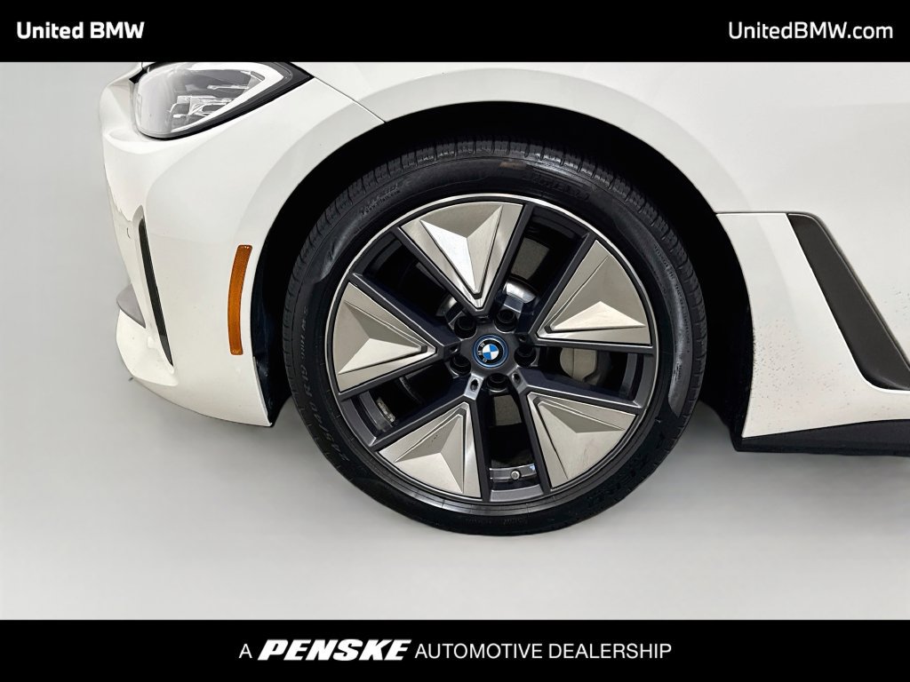 Certified 2024 BMW i4 eDrive40 w/ Premium Package RWD image 9