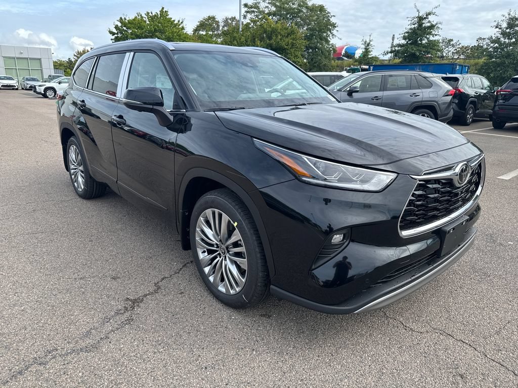 New 2026 Toyota Highlander Platinum AWD/4WD image 11