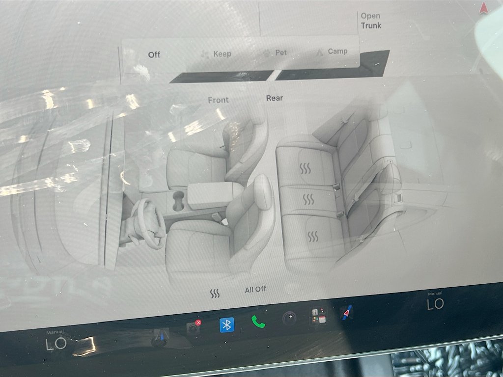 Used 2024 Tesla Model Y Long Range RWD image 26