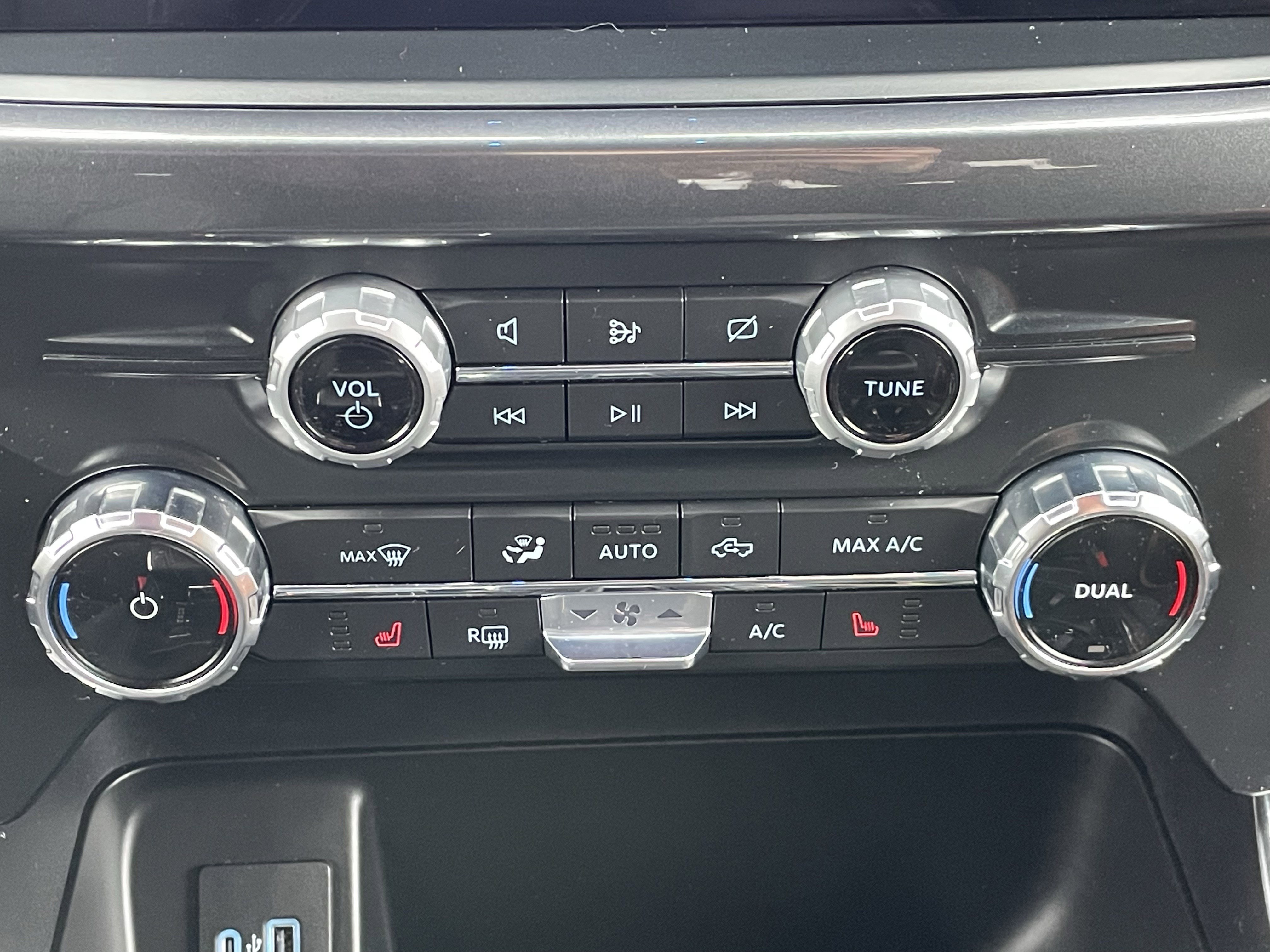 Used 2022 Ford F150 XLT w/ Equipment Group 302A High image 23