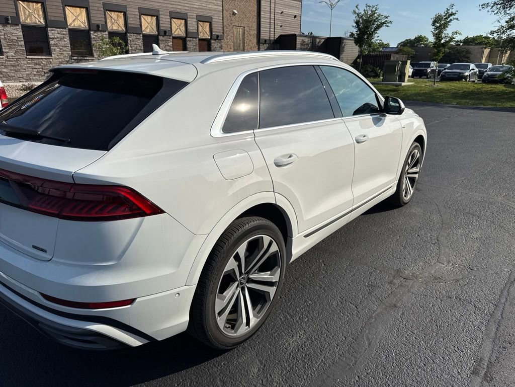 Used 2022 Audi Q8 Premium Plus w/ Premium Plus Package AWD/4WD image 4