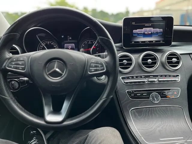 Used 2016 Mercedes-Benz C 300 Sedan image 21