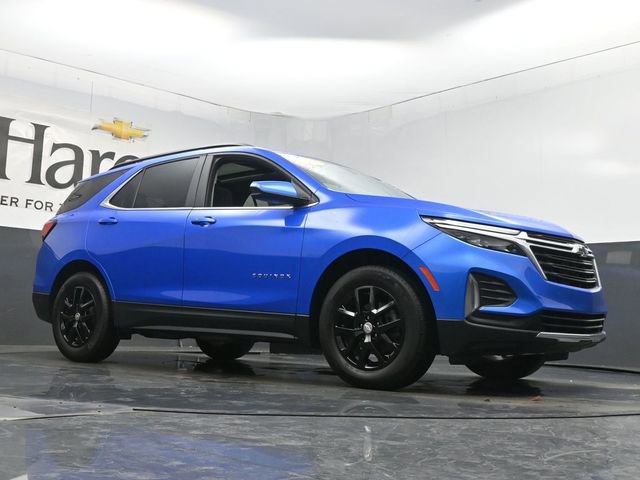 Used 2024 Chevrolet Equinox LT w/ LPO, Floor Liner Package image 2