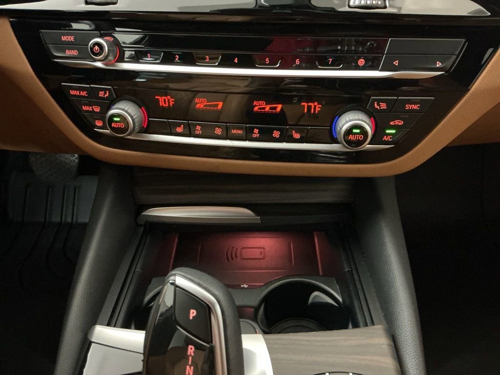 Certified 2022 BMW 540i xDrive w/ Premium Package AWD/4WD image 12