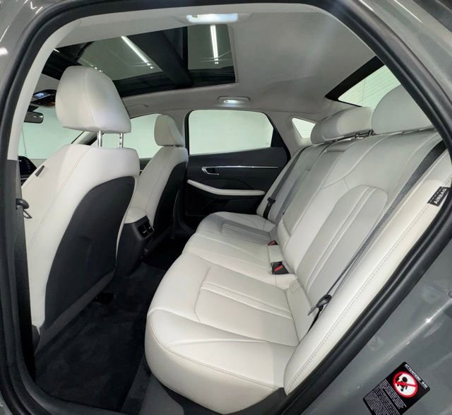 Used 2022 Hyundai Sonata Limited image 11
