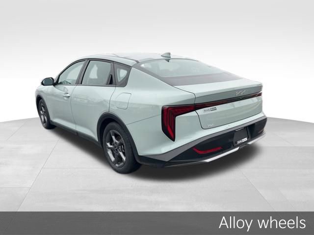 Certified 2025 Kia K4 LXS image 5