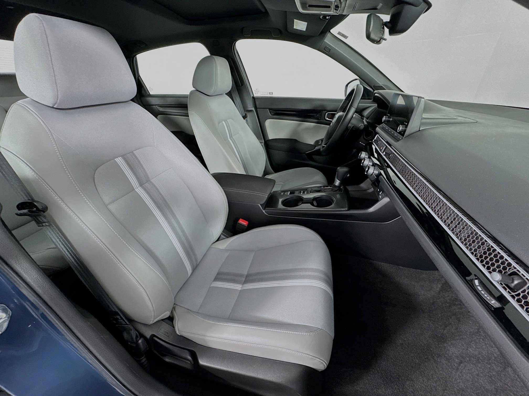 Certified 2025 Honda Civic Sport image 27