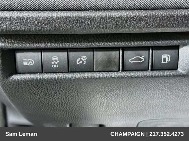 Used 2026 Toyota Camry LE FWD image 10