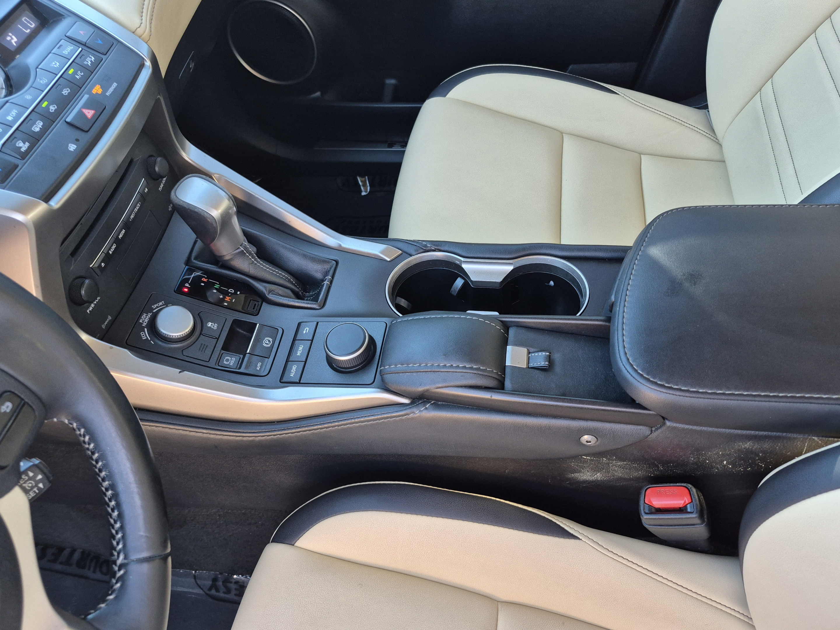 Used 2017 Lexus NX 200t FWD image 21