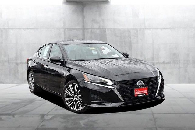 Certified 2025 Nissan Altima 2.5 SL image 2