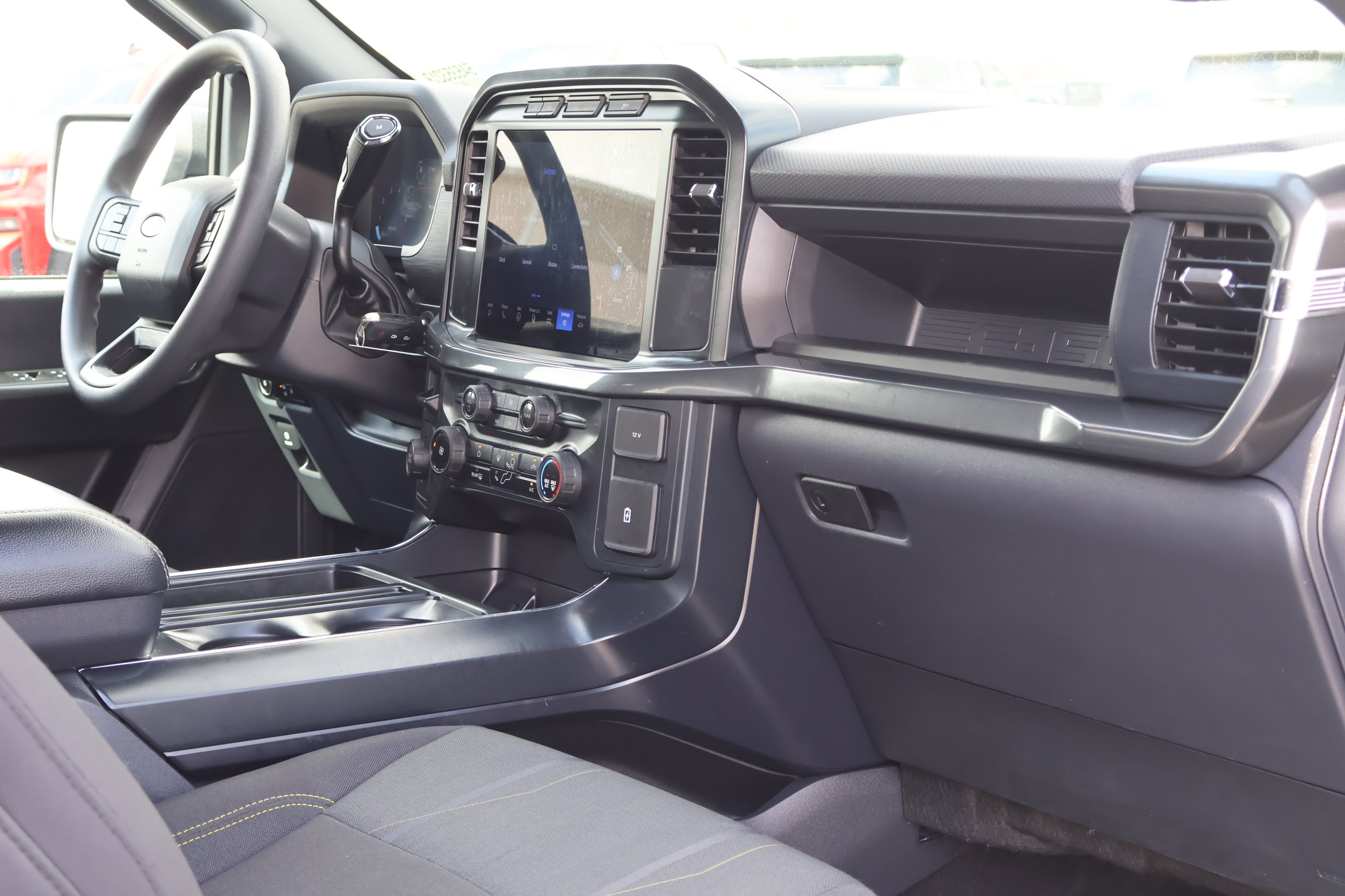 Used 2024 Ford F150 STX image 34