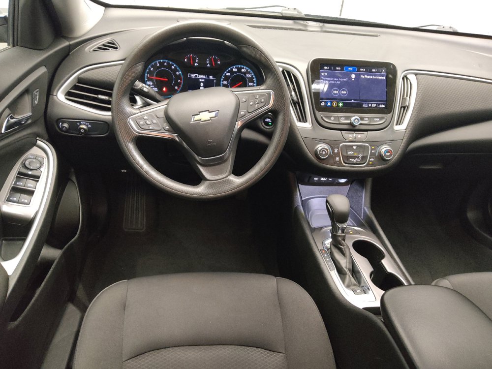 Used 2025 Chevrolet Malibu LS FWD image 22