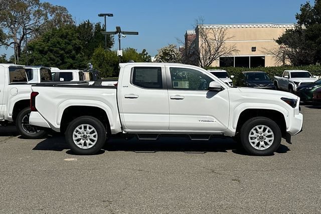 New 2026 Toyota Tacoma SR5 AWD/4WD image 9