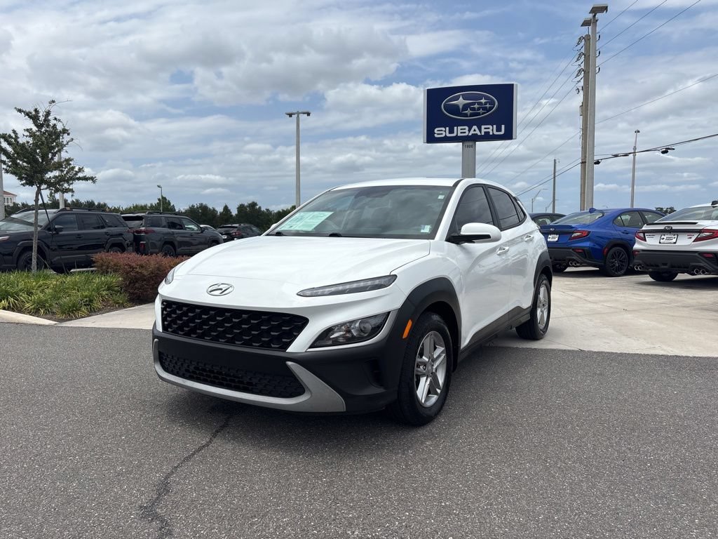 Used 2022 Hyundai Kona SE FWD image 1