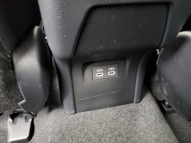 New 2026 Toyota Prius LE image 9