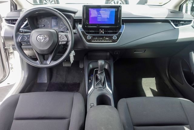 Used 2024 Toyota Corolla LE FWD image 4