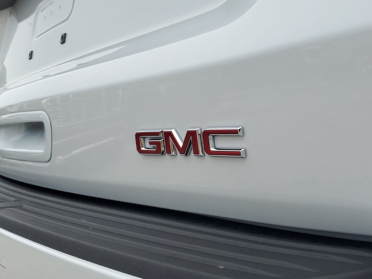 New 2027 GMC Yukon Denali w/ Sun & Power Step Package RWD image 7