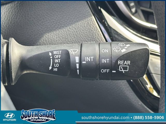 Used 2021 Toyota C-HR LE FWD image 25