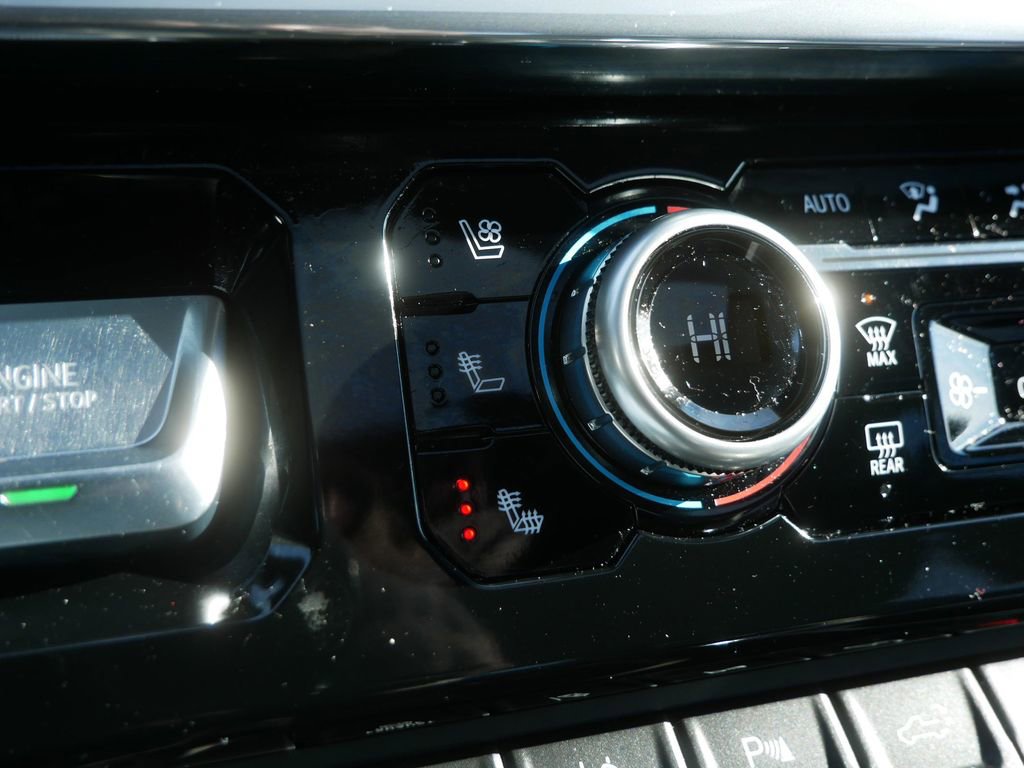 Certified 2024 GMC Sierra 2500 Denali image 28