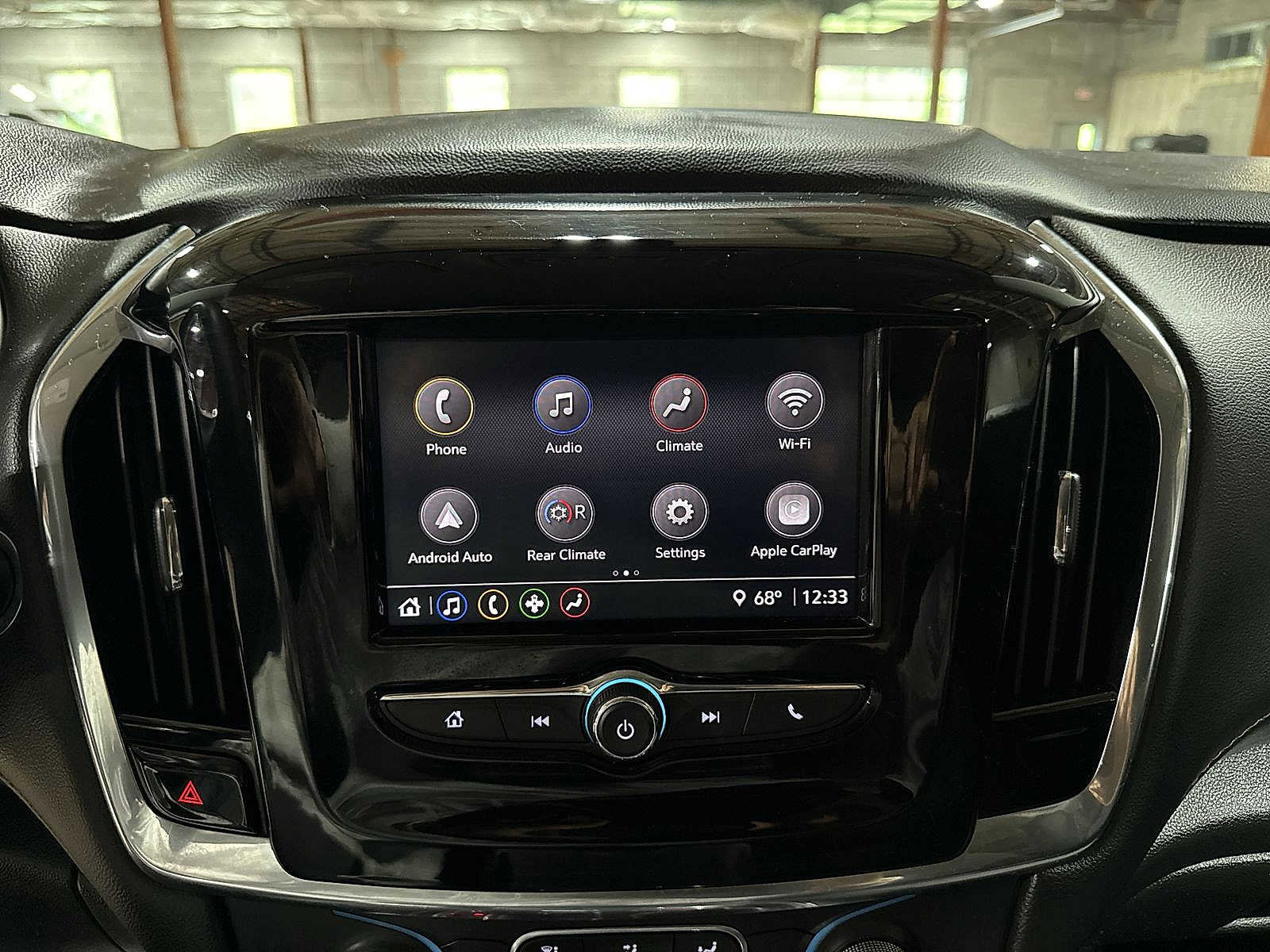 Used 2020 Chevrolet Traverse LS AWD/4WD image 21
