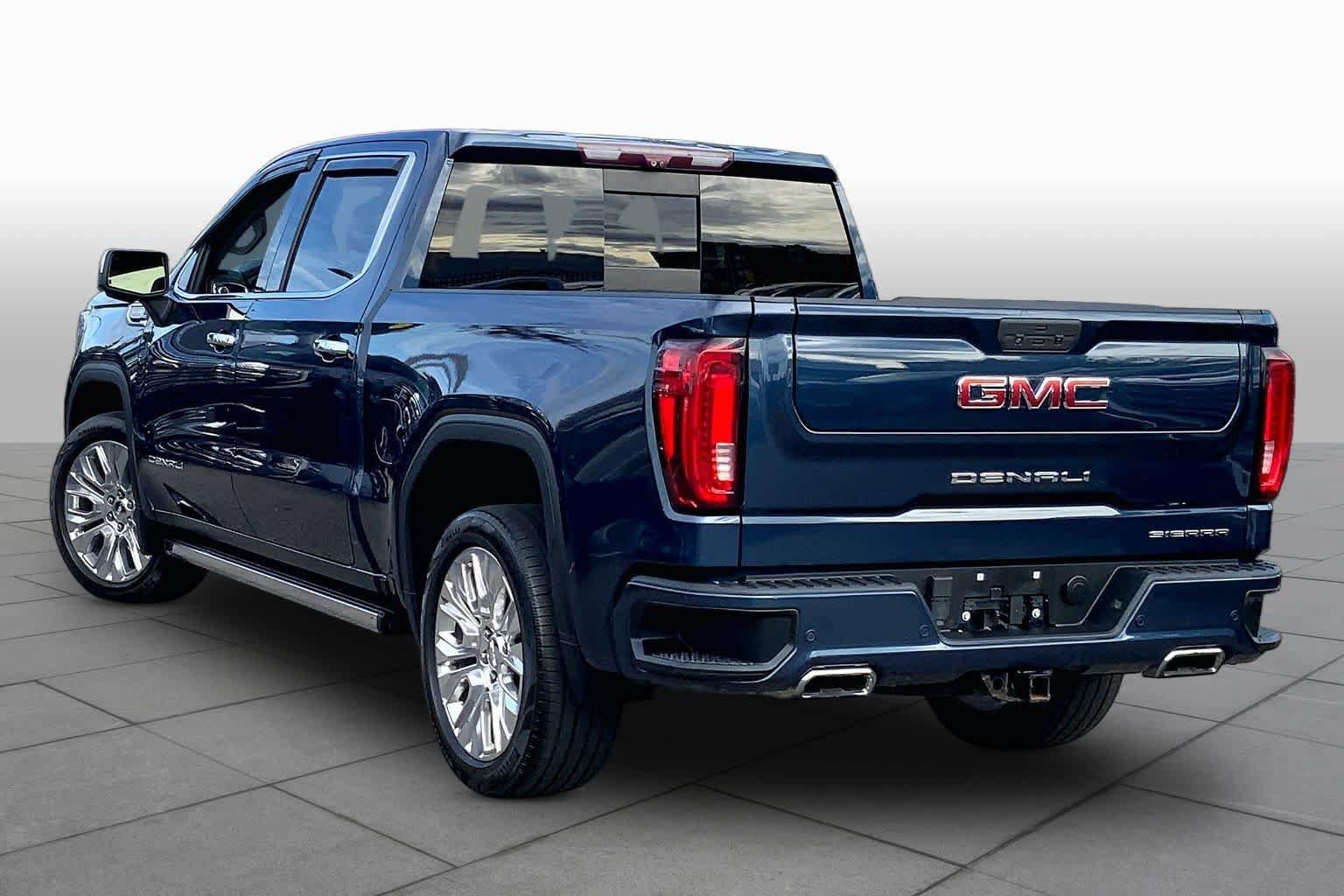 Used 2020 GMC Sierra 1500 Denali w/ Denali Ultimate Package AWD/4WD image 11