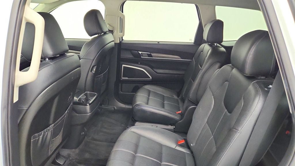 Used 2020 Kia Telluride EX w/ EX Premium Package AWD/4WD image 22