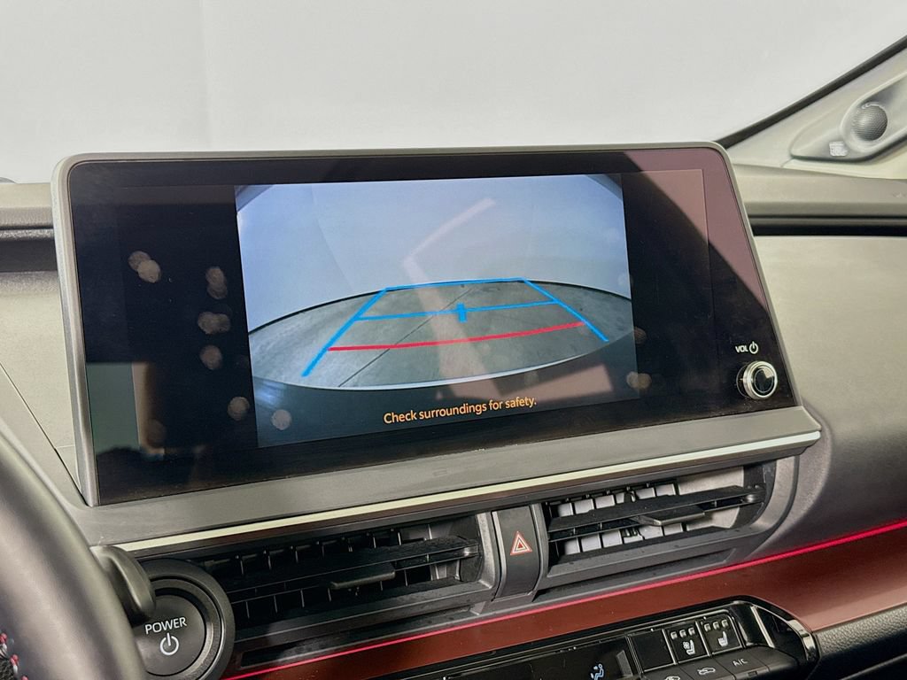 Certified 2024 Toyota Prius Prime Premium FWD image 15