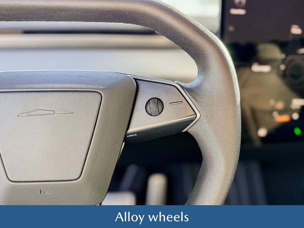 Used 2024 Tesla Cybertruck AWD Crew Cab image 16