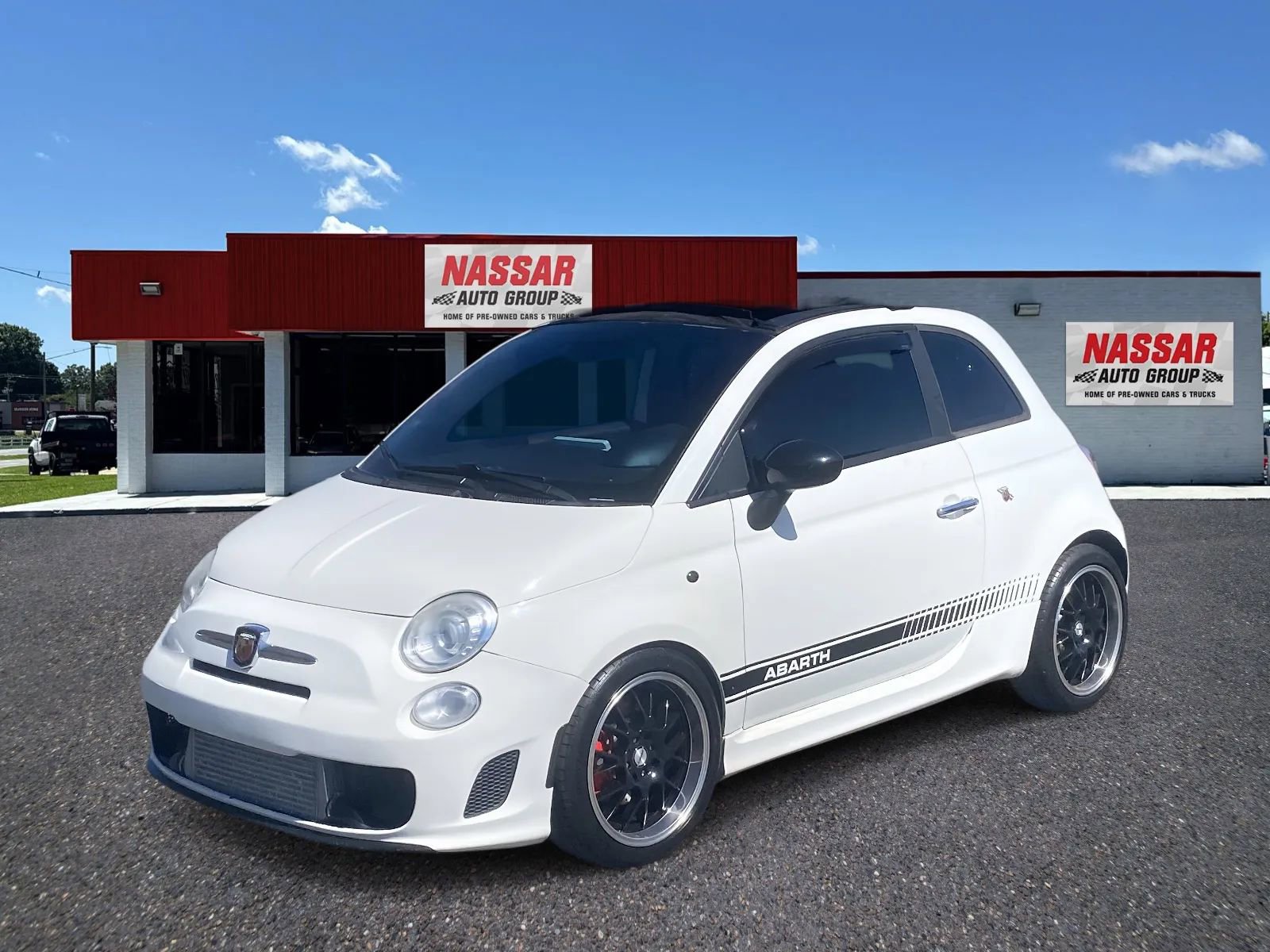 Used 2013 FIAT 500 Abarth image 1