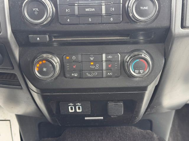 Used 2016 Ford F150 XLT w/ Equipment Group 302A Luxury image 18