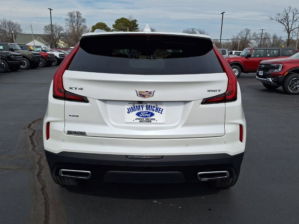 Used 2024 Cadillac XT4 Premium Luxury image 24