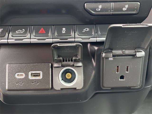 Used 2022 Chevrolet Silverado 2500 LT w/ Fleet Comfort Package image 16