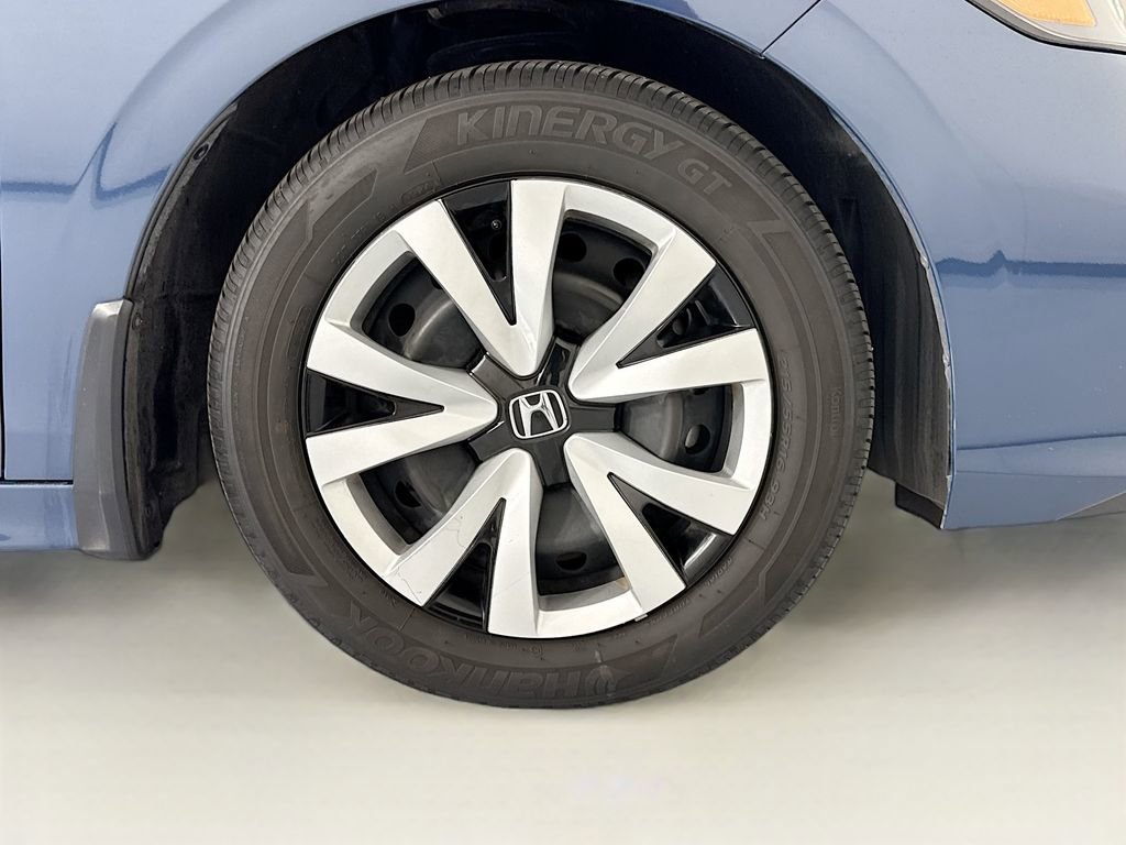 Certified 2025 Honda Civic LX image 32