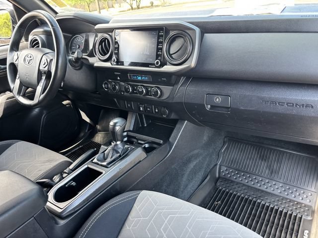 Used 2023 Toyota Tacoma TRD Off-Road AWD/4WD image 12