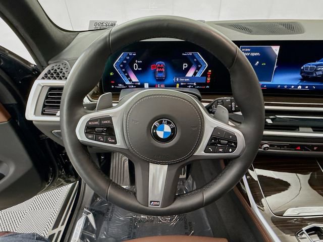 Used 2026 BMW X7 xDrive40i AWD/4WD image 11