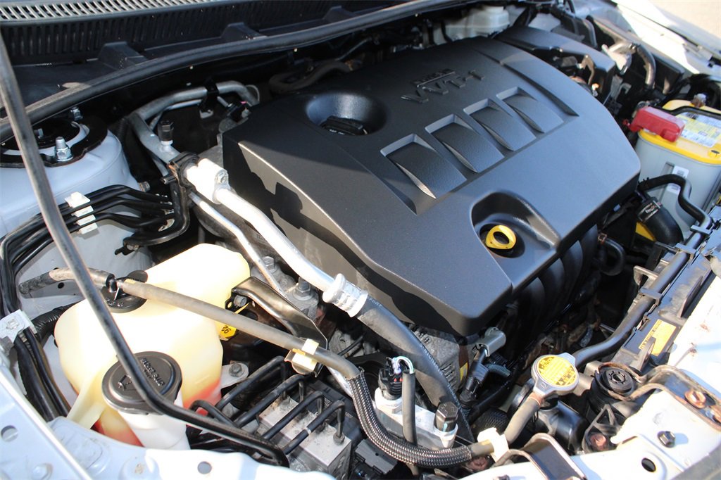 Used 2012 Toyota Corolla S image 29