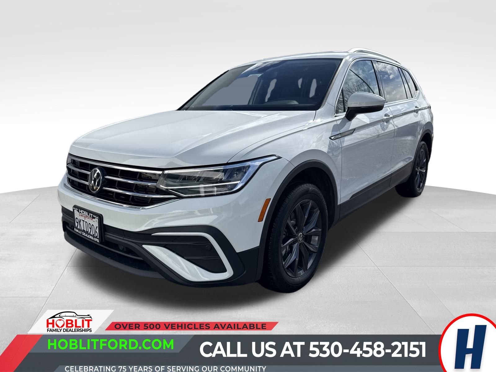 Used 2024 Volkswagen Tiguan SE image 1