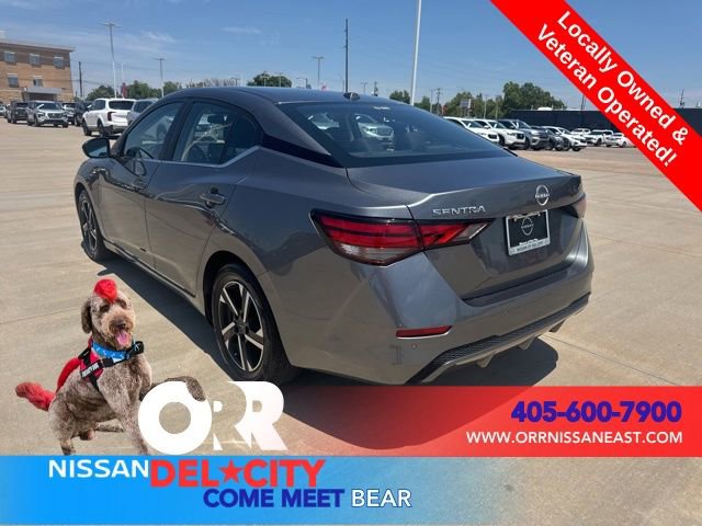 Used 2025 Nissan Sentra SV FWD video 2