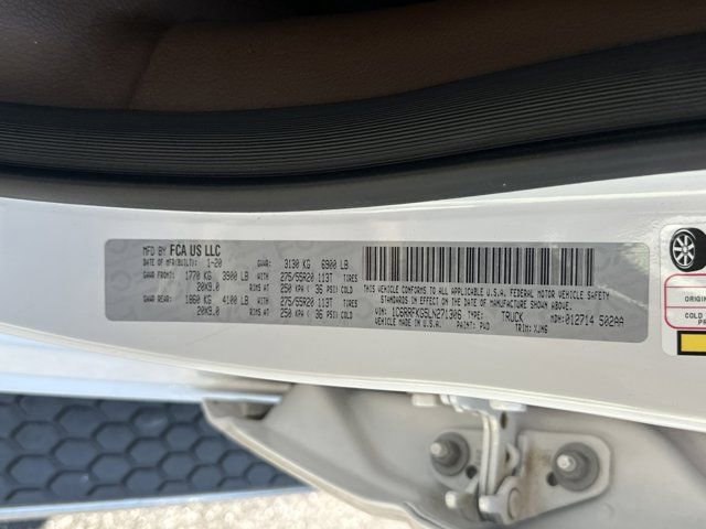 Used 2020 RAM 1500 Limited w/ Body Color Bumper Group AWD/4WD image 37