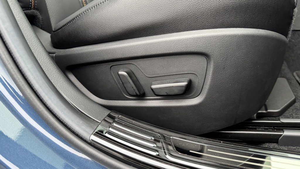 Used 2025 MAZDA CX-50 AWD 2.5 S w/ Premium Plus Pkg image 20