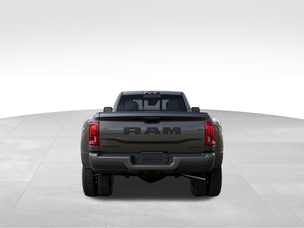 New 2026 RAM 3500 Big Horn AWD/4WD image 7