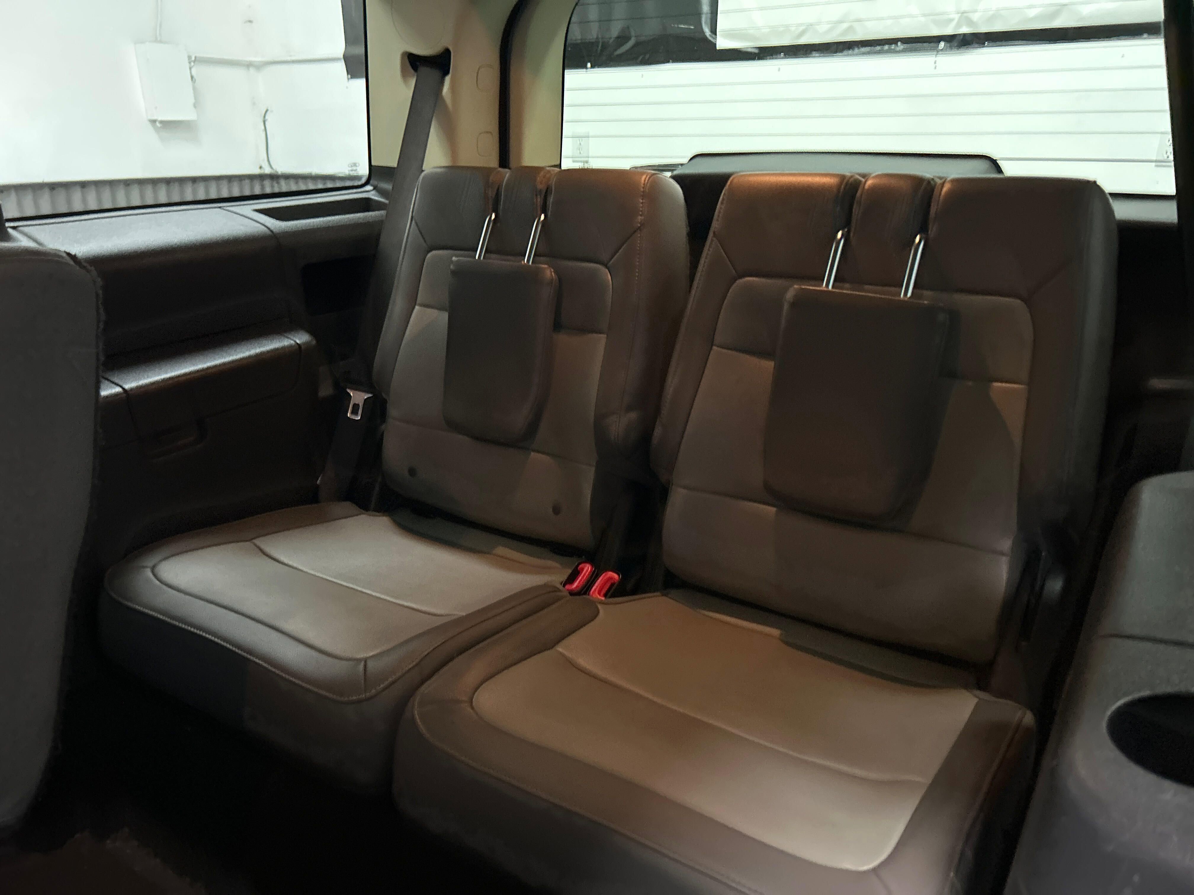 Used 2016 Ford Flex SEL w/ Equipment Group 202A FWD image 12